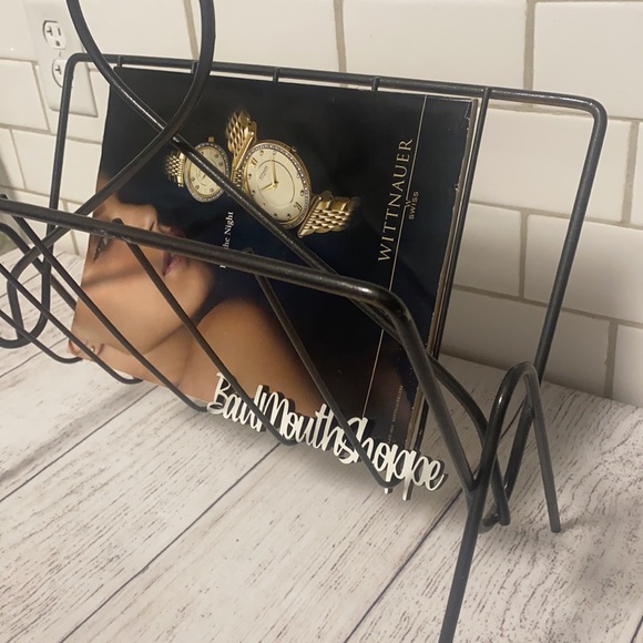 Vintage Retro Mid Century Metal Magazine Rack Stand Decor - Picture 6 of 6